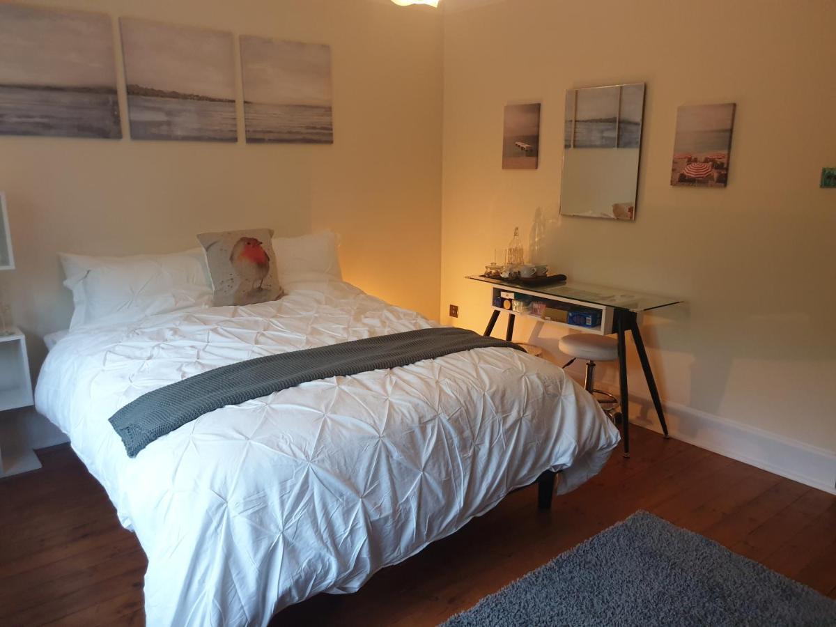 Little Robin Gate - Free Parking - Central - 10 Min Walk To Train Station Bournemouth Exterior photo